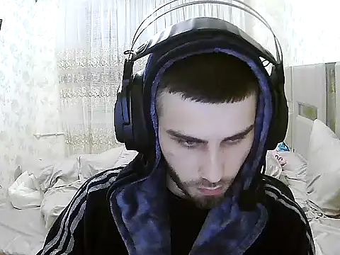 sweetbuddy3307 online show from January 2026 06:11:02 PM