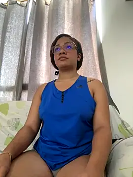 ashley Tompson1 online show from October 2025 12:14:01 PM