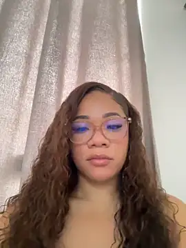 ashley Tompson1 online show from October 2025 12:41:02 PM