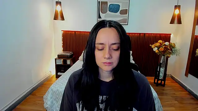 KatherineBond online show from March 2026 06:58:01 PM