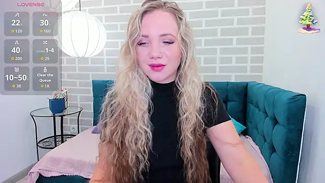 EvaMoran online show from June 2026 01:40:02 AM