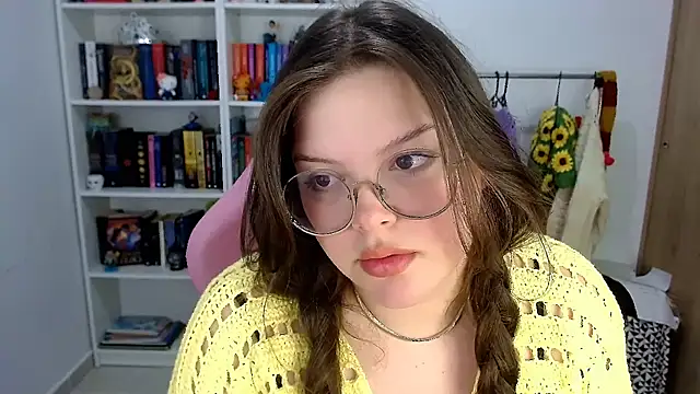 Gabiwaifu online show from November 2025 05:17:01 AM