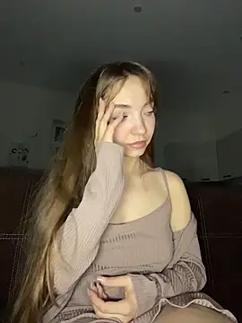 Snapshot of BarbaraFantasy chatting on March 2026 07:07:02 PM BarbaraFantasy online show from March 2026 07:07:02 PM