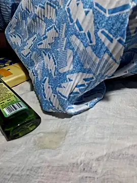 Priya Bong online show from October 2025 05:57:02 PM