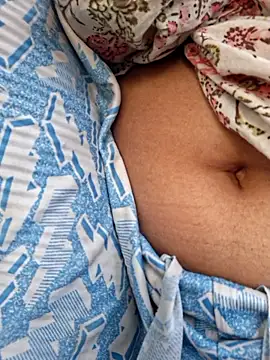 Priya Bong online show from May 2026 02:17:02 AM