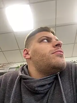 mans30 online show from December 2024 08:12:01 AM