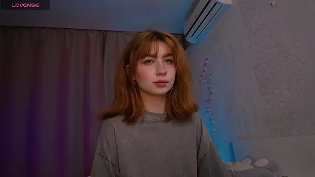 Evaa Moonn  online show from February 2026 09:27:01 AM