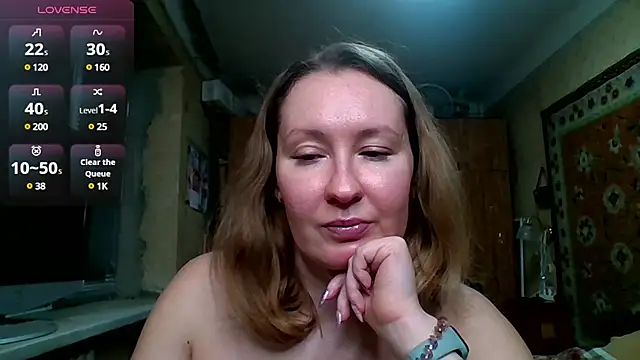 Snapshot of AnnaXLovers chatting on December 2024 01:49:02 PM AnnaXLovers online show from December 2024 01:49:02 PM