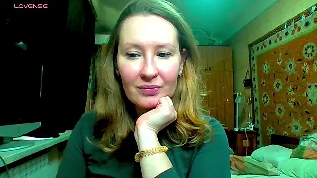 Snapshot of AnnaXLovers chatting on March 2025 01:18:02 PM AnnaXLovers online show from March 2025 01:18:02 PM