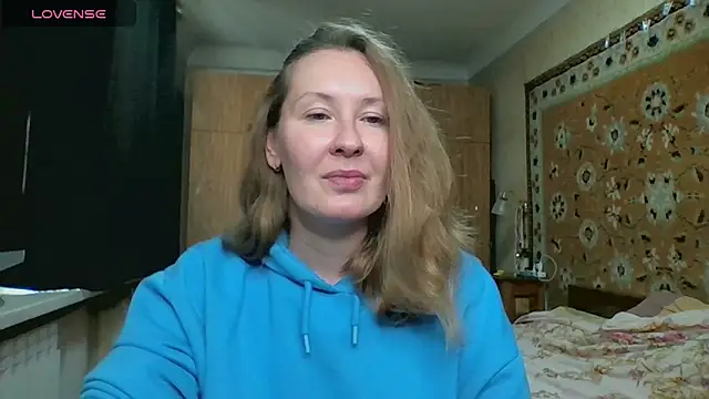 Snapshot of AnnaXLovers chatting on October 2025 12:15:01 PM AnnaXLovers online show from October 2025 12:15:01 PM