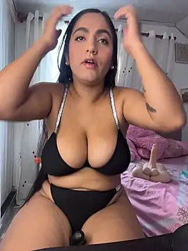 Snapshot of JazminTaylor chatting on November 2025 06:23:02 PM JazminTaylor online show from November 2025 06:23:02 PM