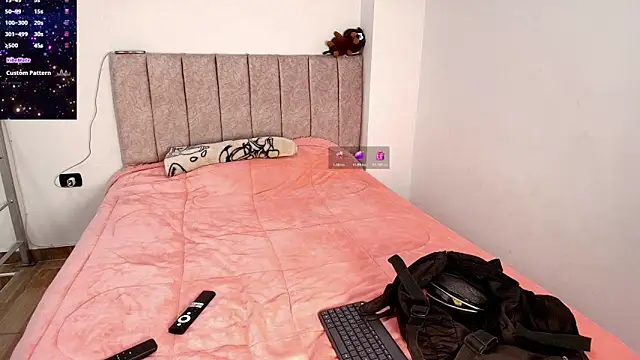 Venus wilde online show from November 2025 11:05:01 PM