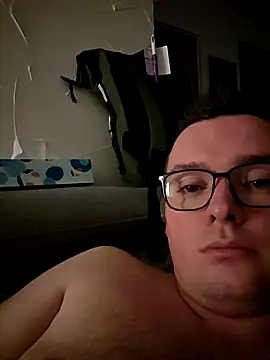 Snapshot of Phoenix23Fd1 chatting on October 2025 08:44:01 PM Phoenix23Fd1 online show from October 2025 08:44:01 PM