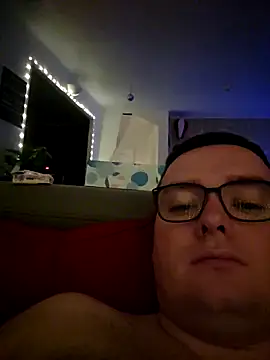 Snapshot of Phoenix23Fd1 chatting on December 2025 09:55:02 PM Phoenix23Fd1 online show from December 2025 09:55:02 PM