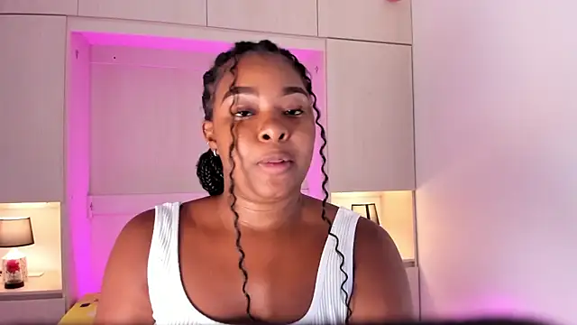 Snapshot of tamaraa_smiith chatting on January 2025 05:59:02 PM tamaraa smiith online show from January 2025 05:59:02 PM