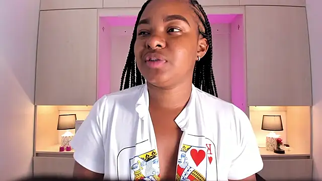 Snapshot of tamaraa_smiith chatting on January 2025 02:47:01 PM tamaraa smiith online show from January 2025 02:47:01 PM