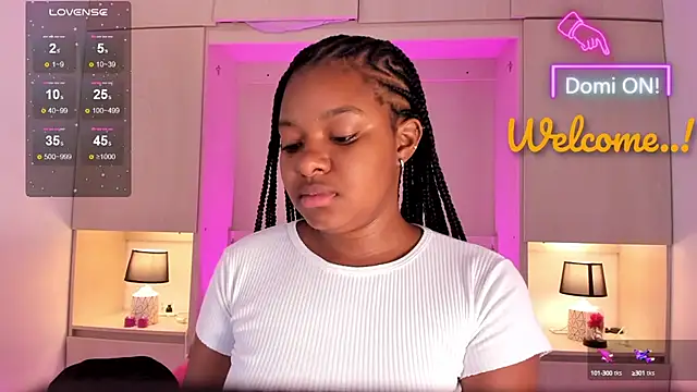 Snapshot of tamaraa_smiith chatting on February 2025 11:43:02 AM tamaraa smiith online show from February 2025 11:43:02 AM