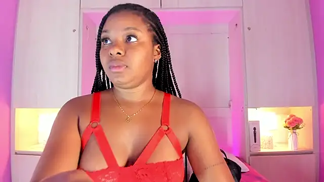 Snapshot of tamaraa_smiith chatting on February 2025 11:52:01 AM tamaraa smiith online show from February 2025 11:52:01 AM