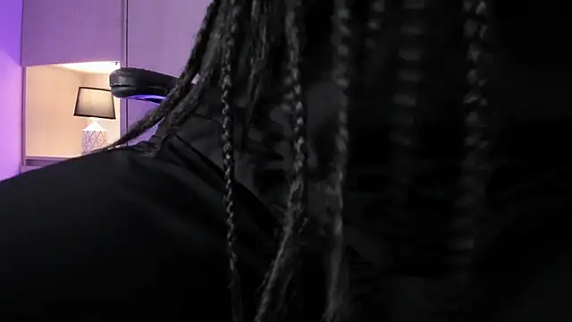 Snapshot of tamaraa_smiith chatting on September 2025 07:41:01 PM tamaraa smiith online show from September 2025 07:41:01 PM