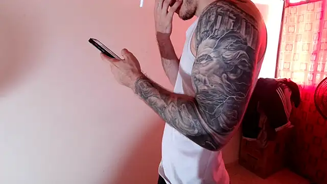 Snapshot of Kenner_fox77 chatting on January 2026 07:17:01 PM Kenner fox77 online show from January 2026 07:17:01 PM