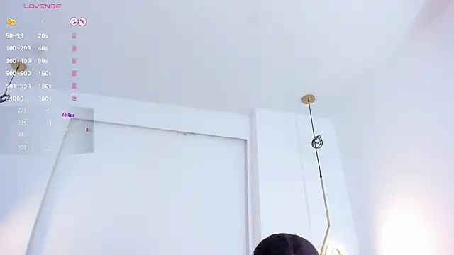 Snapshot of _huge_boobs_ebony chatting on February 2025 10:21:02 PM huge boobs ebony online show from February 2025 10:21:02 PM