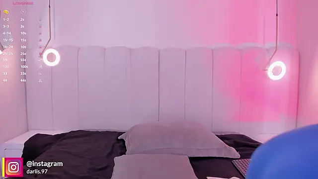 Snapshot of _huge_boobs_ebony chatting on October 2025 07:26:02 PM huge boobs ebony online show from October 2025 07:26:02 PM