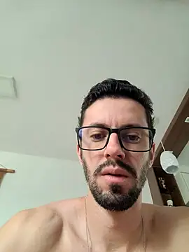 Snapshot of Diegosob8720 chatting on February 2025 12:05:02 PM Diegosob8720 online show from February 2025 12:05:02 PM