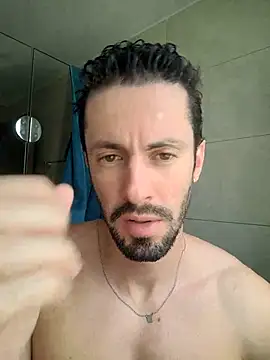 Snapshot of Diegosob8720 chatting on February 2025 02:44:01 PM Diegosob8720 online show from February 2025 02:44:01 PM