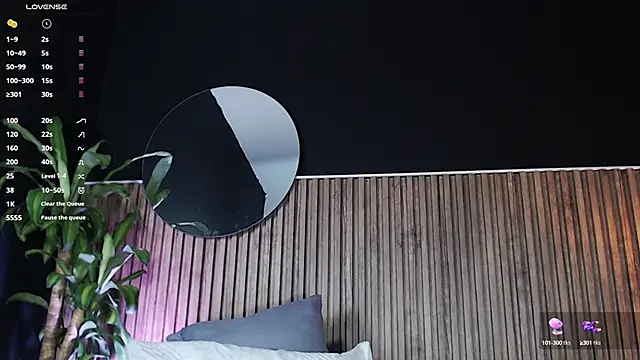 Snapshot of DilanJonnes_ chatting on December 2024 02:02:01 AM DilanJonnes online show from December 2024 02:02:01 AM