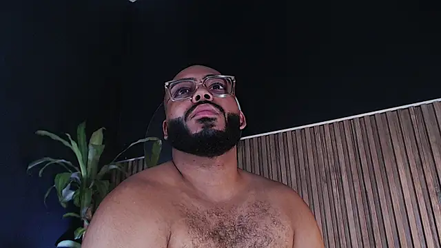 Snapshot of DilanJonnes_ chatting on January 2025 09:07:02 PM DilanJonnes online show from January 2025 09:07:02 PM