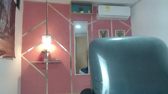 Snapshot of emy_0 chatting on February 2025 03:20:01 AM emy 0 online show from February 2025 03:20:01 AM