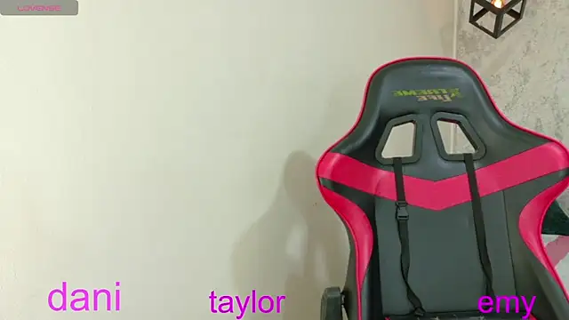 emy 0 online show from April 2026 01:35:02 PM