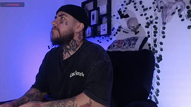 Snapshot of Ash_gusbig chatting on December 2024 10:30:02 PM Ash gusbig online show from December 2024 10:30:02 PM