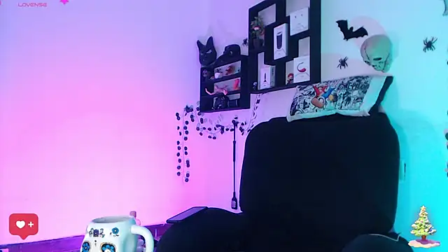 Snapshot of Ash_gusbig chatting on December 2024 03:14:02 AM Ash gusbig online show from December 2024 03:14:02 AM