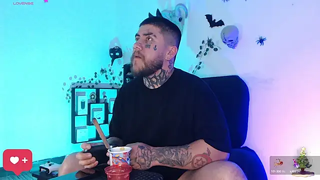 Snapshot of Ash_gusbig chatting on December 2024 02:43:02 AM Ash gusbig online show from December 2024 02:43:02 AM