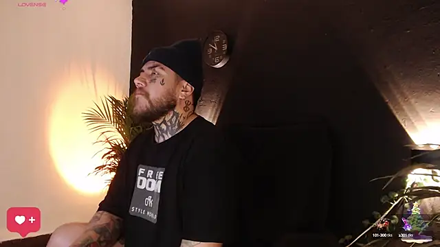 Snapshot of Ash_gusbig chatting on January 2025 12:52:02 AM Ash gusbig online show from January 2025 12:52:02 AM