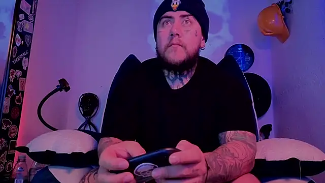 Snapshot of Ash_gusbig chatting on September 2025 03:08:02 AM Ash gusbig online show from September 2025 03:08:02 AM