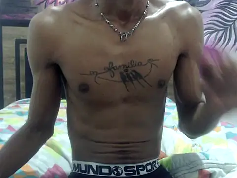 AlbertBigCock online show from May 2026 03:01:02 AM