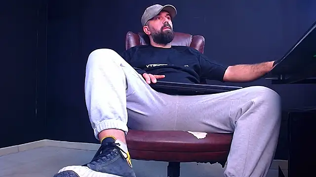 JackEthann online show from September 2025 04:58:01 AM