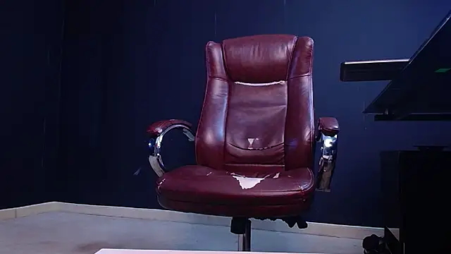 JackEthann online show from October 2025 05:10:01 AM