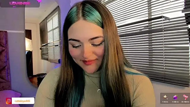 Snapshot of cattaleya___ chatting on January 2025 04:43:02 PM cattaleya online show from January 2025 04:43:02 PM