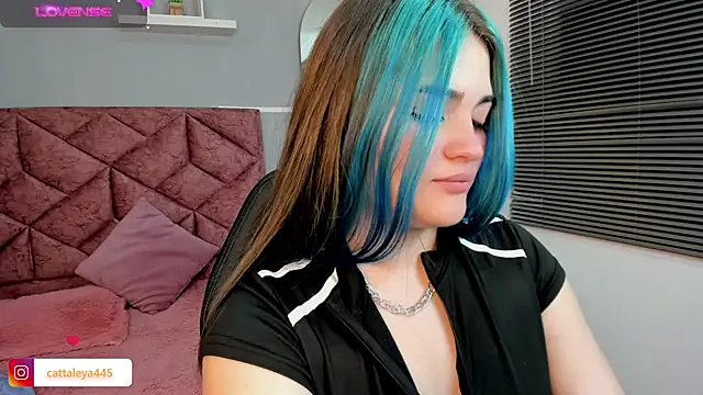 Snapshot of cattaleya___ chatting on January 2025 04:50:01 AM cattaleya online show from January 2025 04:50:01 AM