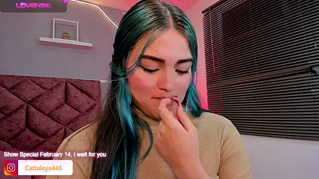 Snapshot of cattaleya___ chatting on February 2025 06:09:02 AM cattaleya online show from February 2025 06:09:02 AM