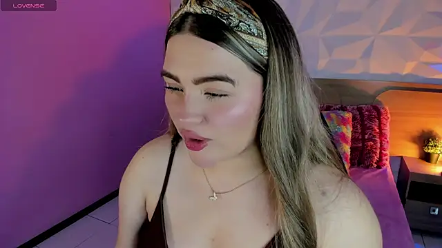 Snapshot of cattaleya___ chatting on September 2025 08:21:02 PM cattaleya online show from September 2025 08:21:02 PM