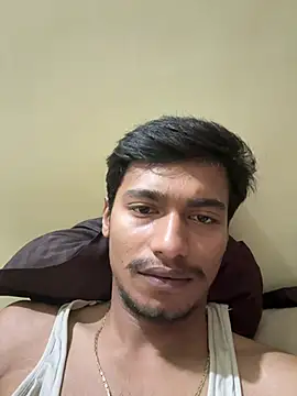 Snapshot of hairydude49 chatting on June 2026 04:39:02 AM hairydude49 online show from June 2026 04:39:02 AM