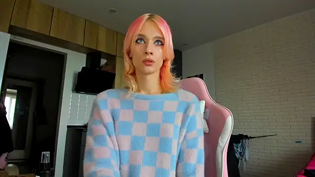  Alice Kitty online show from June 2026 09:14:01 AM