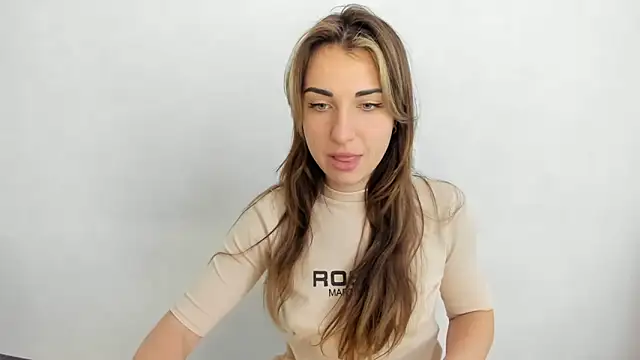 Summmmersky online show from February 2025 11:57:02 AM