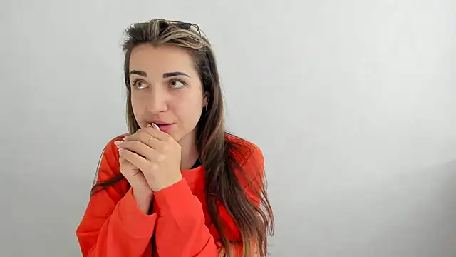 Summmmersky online show from March 2025 03:02:01 PM