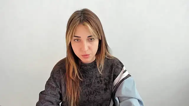 Summmmersky online show from March 2025 03:19:01 PM