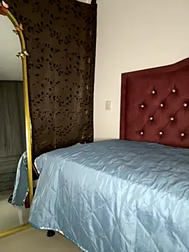 SheilaSmiith online show from September 2025 09:26:01 PM